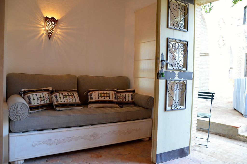 Dar Tozeur Hotel Bagian luar foto