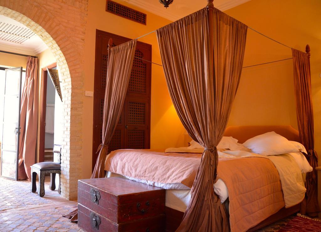 Dar Tozeur Hotel Bagian luar foto