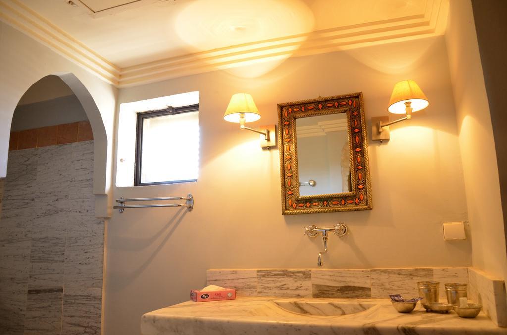 Dar Tozeur Hotel Bagian luar foto